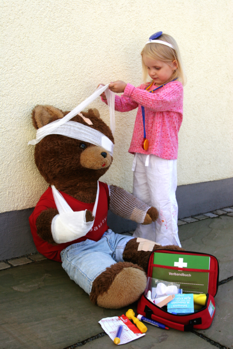 Holthaus Teddybär Erste Hilfe